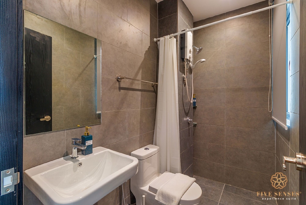 Neu Suites Residence Kuala Lumpur, Roam