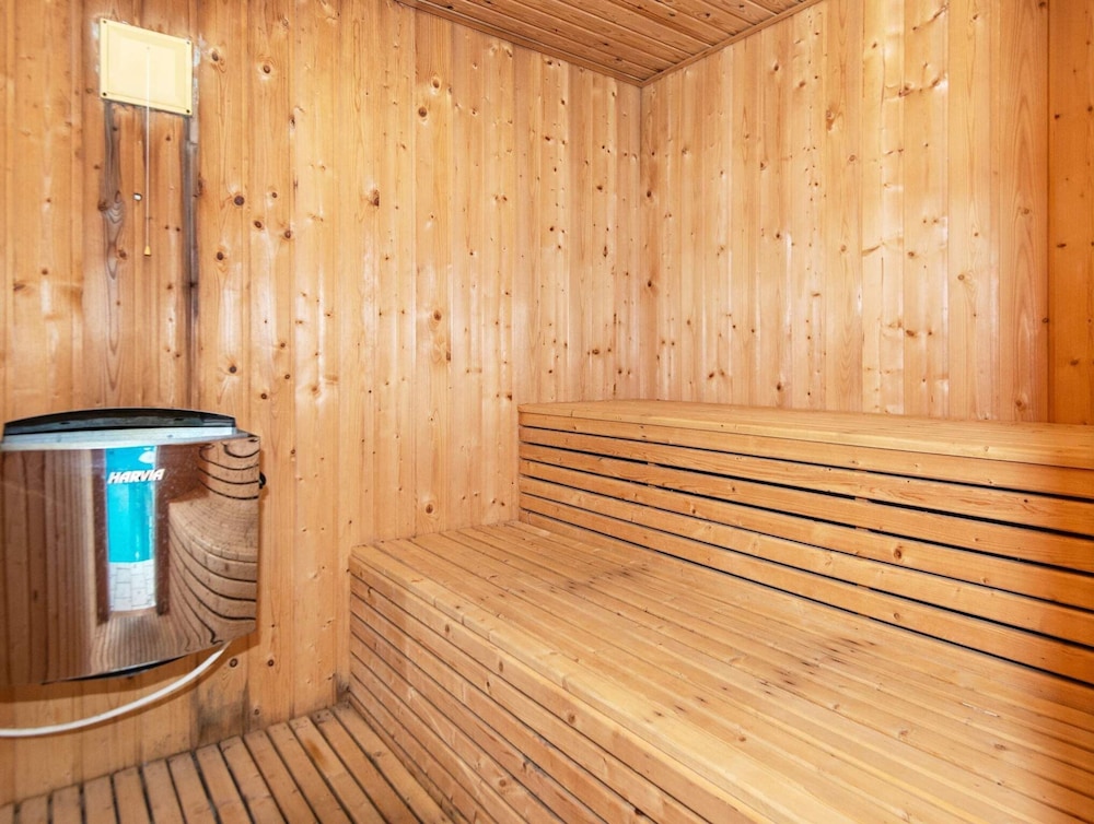 Lovely Holiday Home in Jutland with Hot Tub view 5