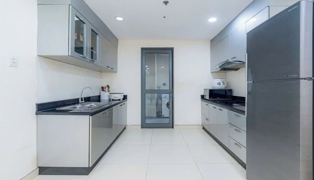 Masteri Luxury City Apartment