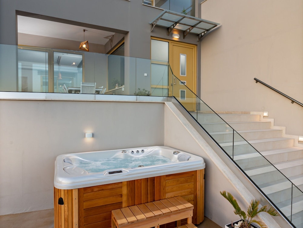 Villa in Mariou With Pool Near Plakias Beach