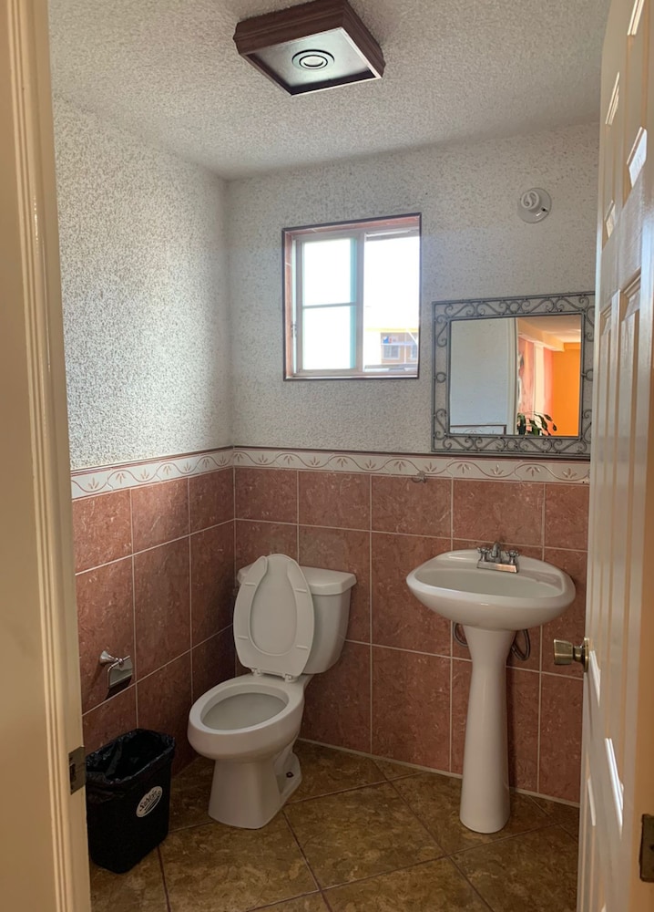 Hotel & Suites Cerro Rojo