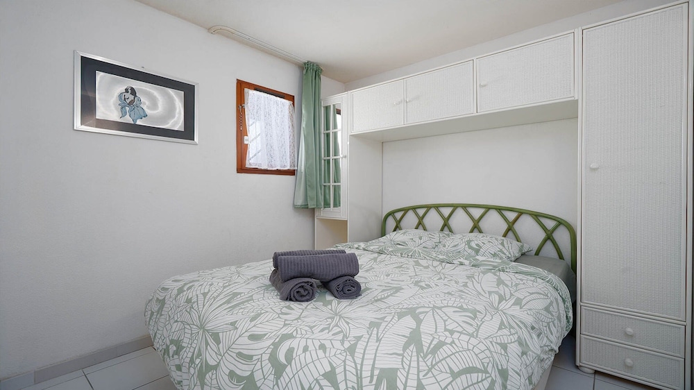 Apartment in Agde With Direct Beach Access