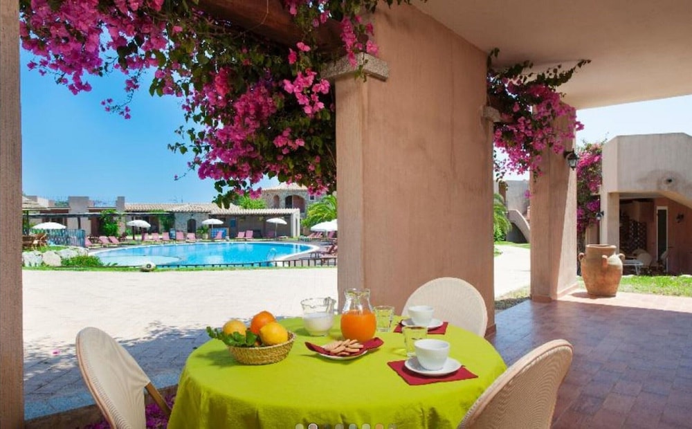 Sardinian-style Apartment Near Beach
