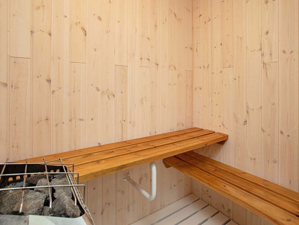 Spacious Holiday Home in Vestervig near Sea view 5