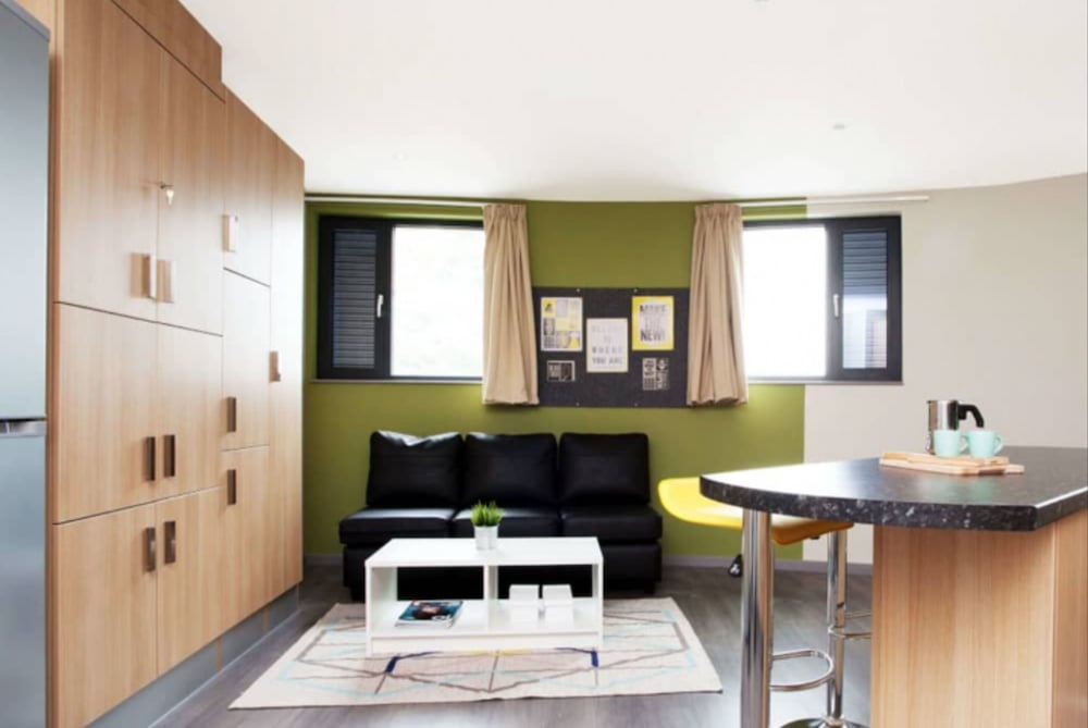 Charming Rooms, COVENTRY  - Hostel