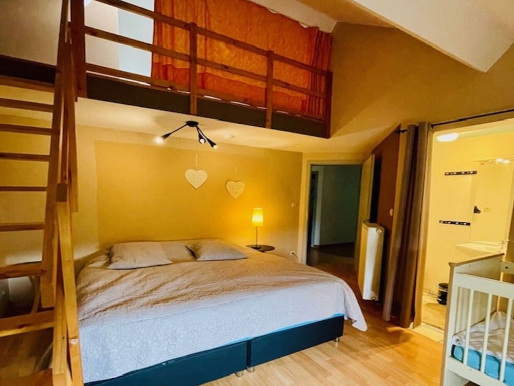 House in Moulin du Ruy With Forest Views view 5