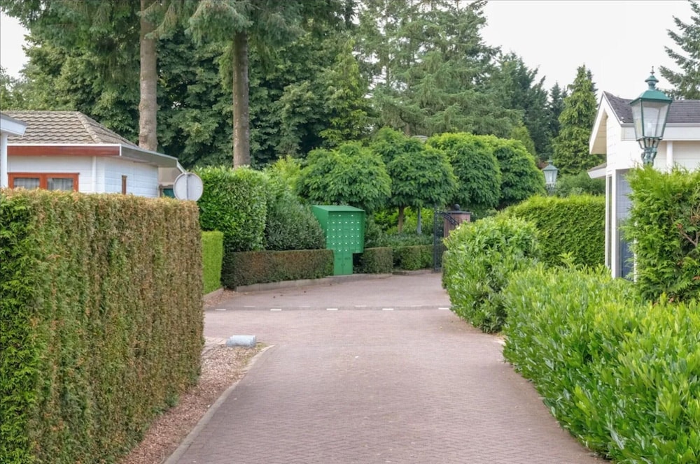 Chalet in Veluwe Near Kootwijkerzand