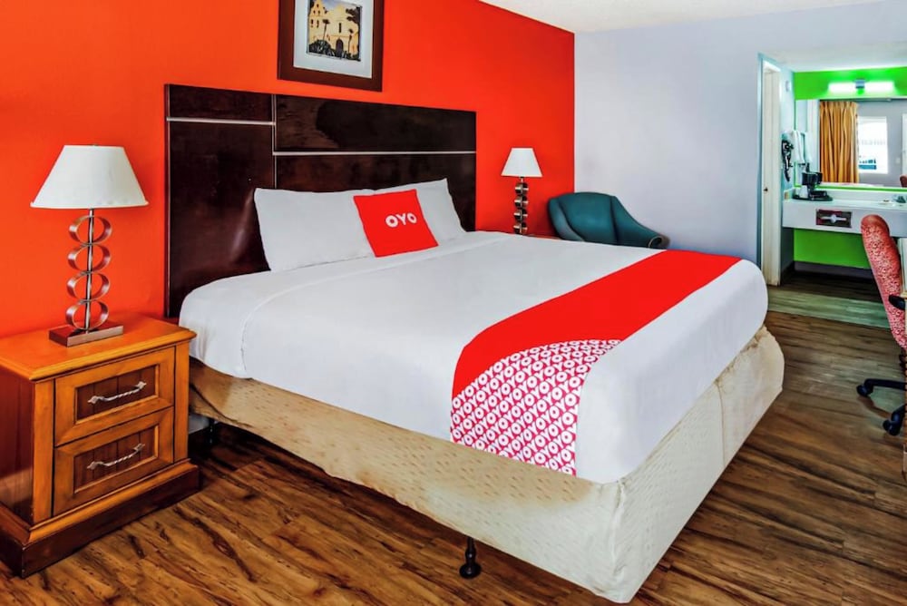 Hotel Europa Ridgecrest view 3