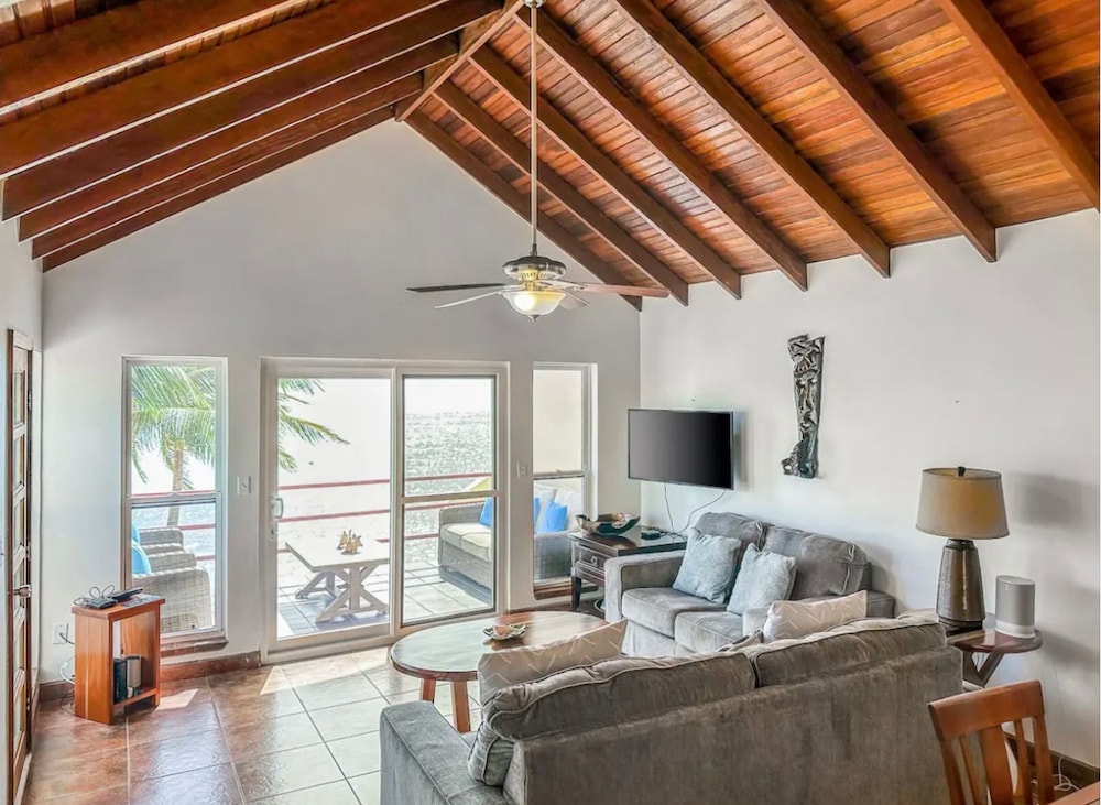 Belize Beachfront Apartment
