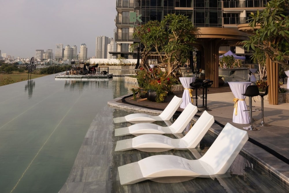 The Metropole Opera Residence by Kaystay