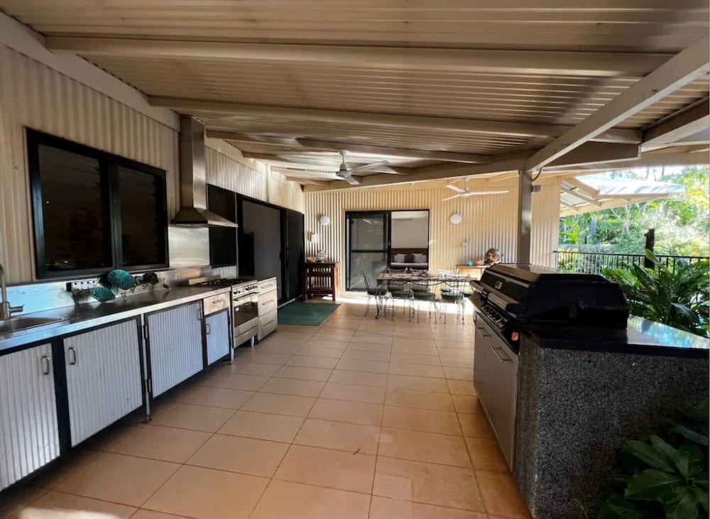 Cable Beach Vacations - Entire holiday home in Cable Beach - Property Image 1