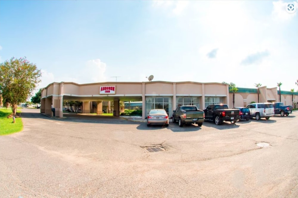 OYO Hotel Audubon Baton Rouge Port Allen I-10