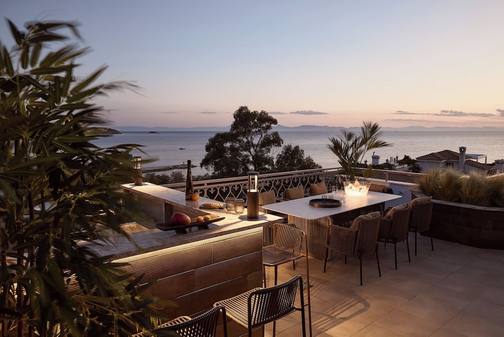 Casa Volare, Penthouse Retreat Athenian Riviera