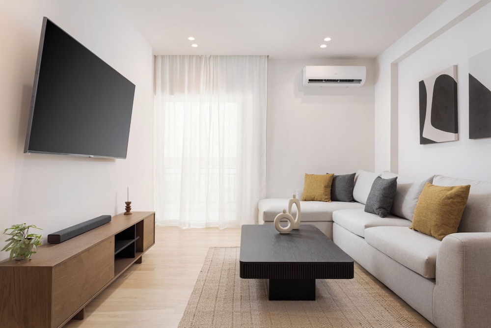 Glyfada Prime Living