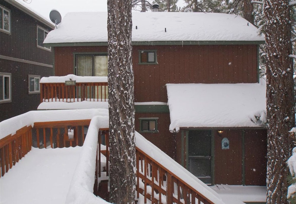 Four Seasons Retreat
