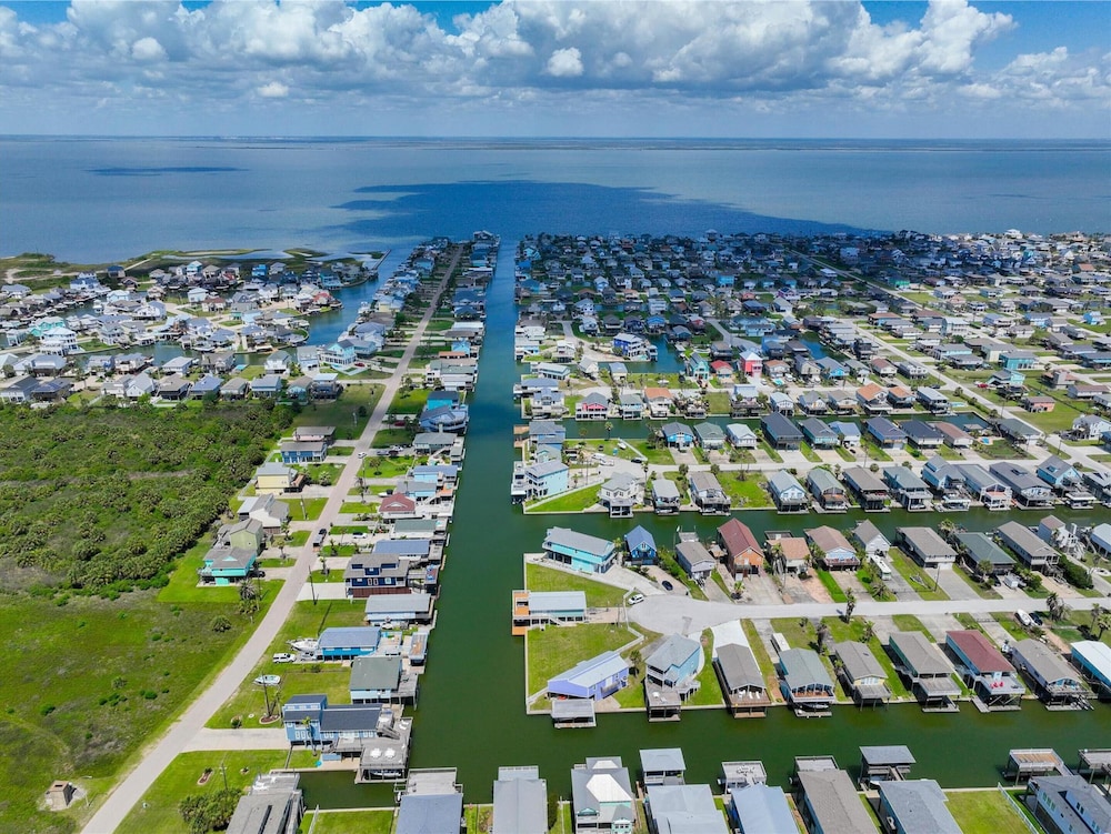 Sea Y'All by Ryson Vacation Rentals view 5