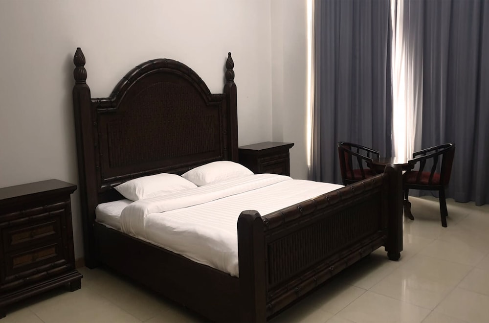 Al Faris Suite 2
