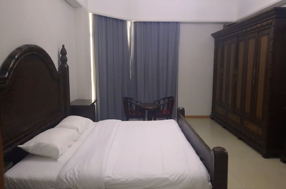 Al Faris Suite 2