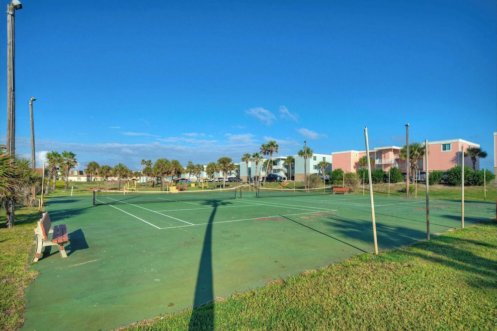Beachfront Condo w/ Ocean View, 2 Pools, Boardwalk to the Beach Island Getaway