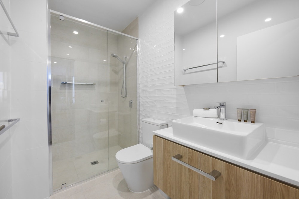 Surfers Paradise 2-bed Flat With Luxury Amenities