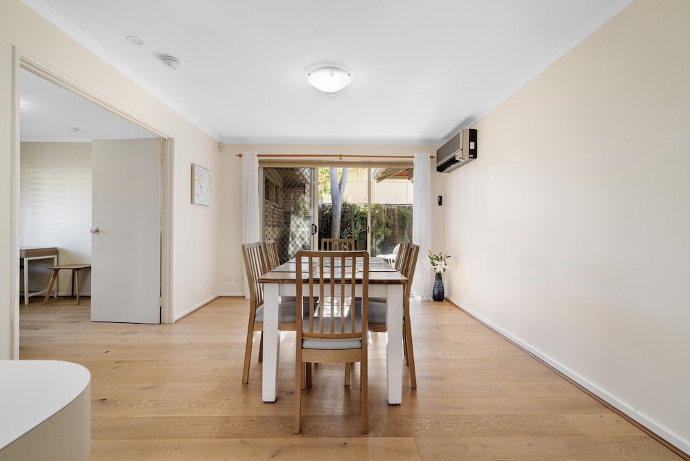 Bright Family Stay With Outdoor Space