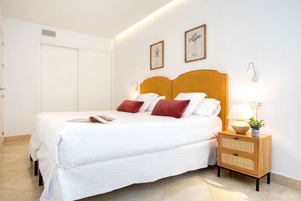 Luminous 1 Bedroom Apartment in the Heart of Seville. Murillo V