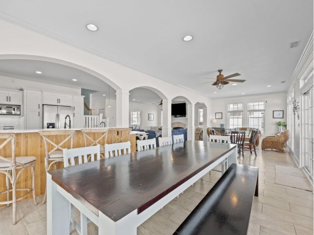 Ocean's Edge by Topsail Realty