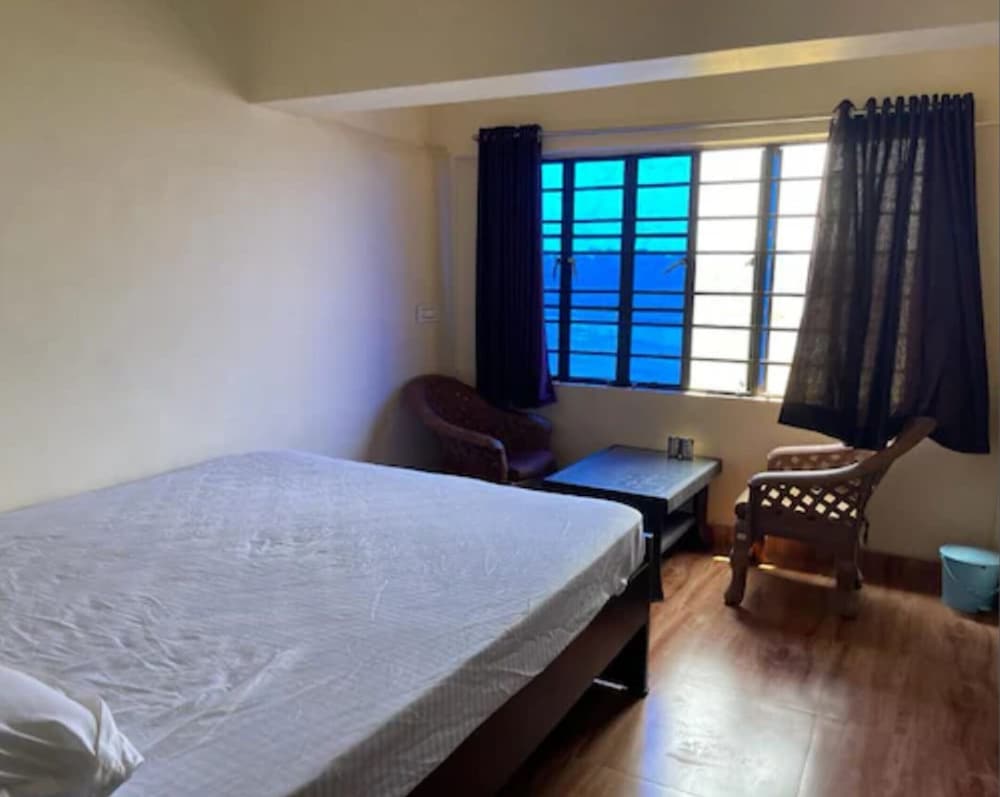 Hotel lakshmi kedarnath Hall Bihar