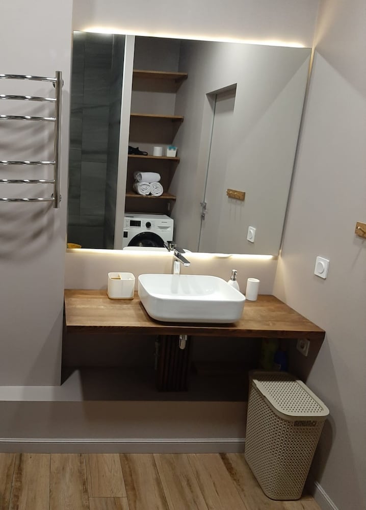 Abri Luxe Berlin view 5