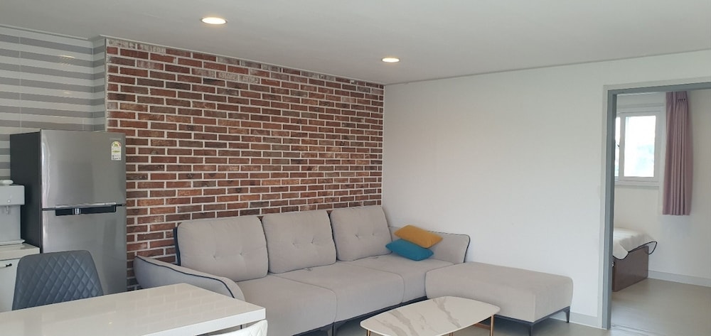 Incheon Vacations - Ganghwado Mare Seawater Poolvilla - Property Image 34