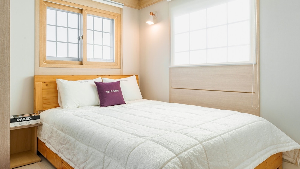 Geoje Peugeot Gomsol Petfriendly Pension