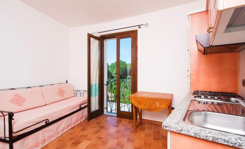 Sardinian-style Apartment Near Beach