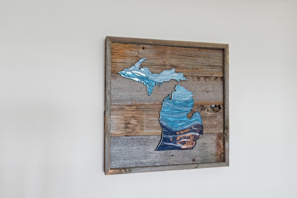 Bay Inn of Petoskey, photo 267