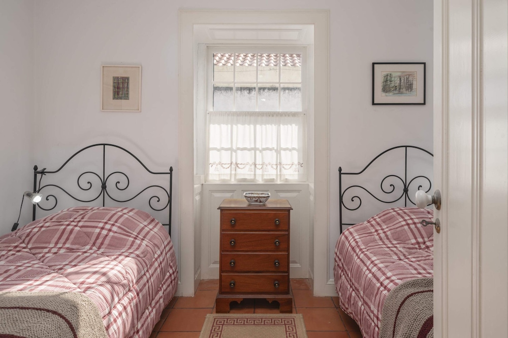 On the North Coast, by the sea - Casa do Terreiro view 2