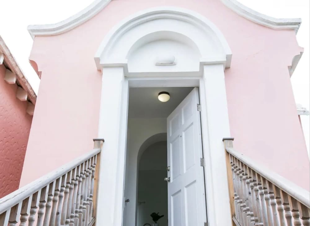 Modern Apartment St.Georges Bermuda, photo 12