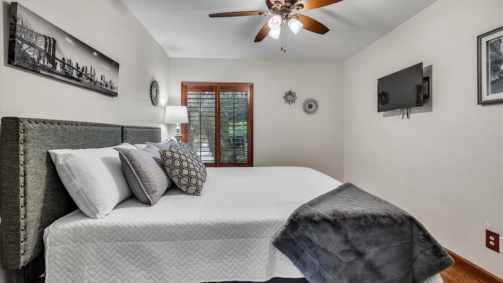 Amenities Galore! Outdoor Living & Lots of Games