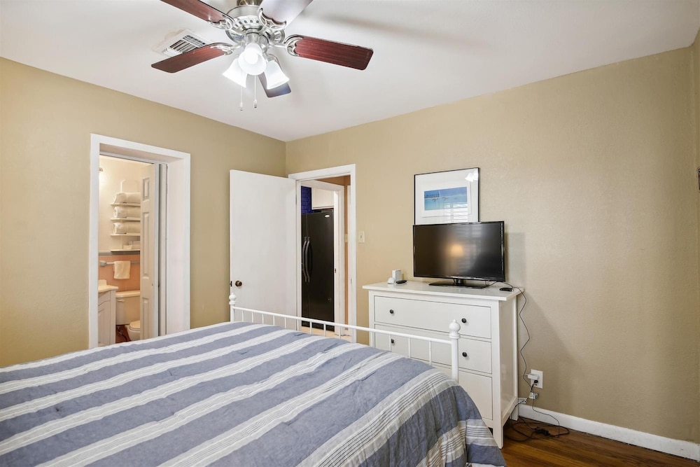 Endless Summer by Ryson Vacation Rentals view 3
