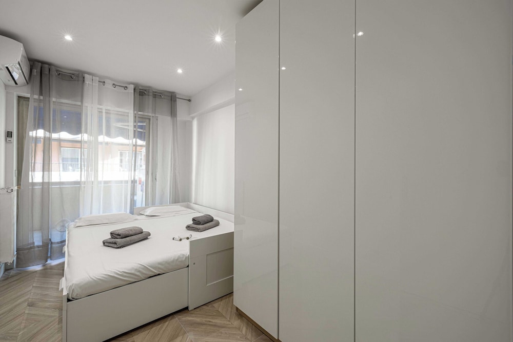 Gorgeous Apartment - Near Beach - 2br/6p view 4