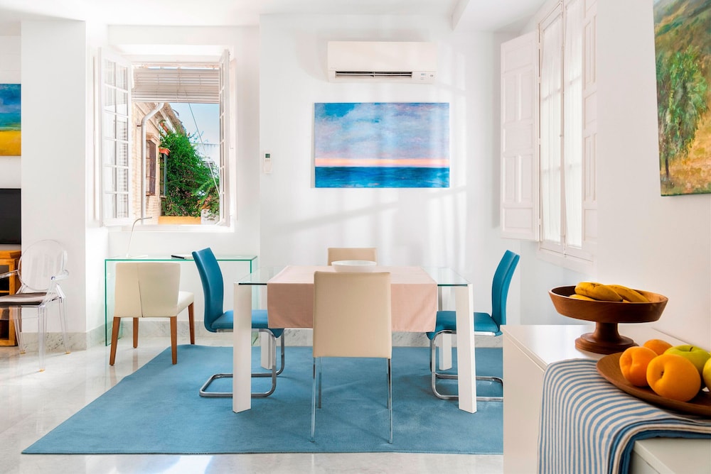 Cozy Apartment in the Center. Pasaje Santa Cruz II