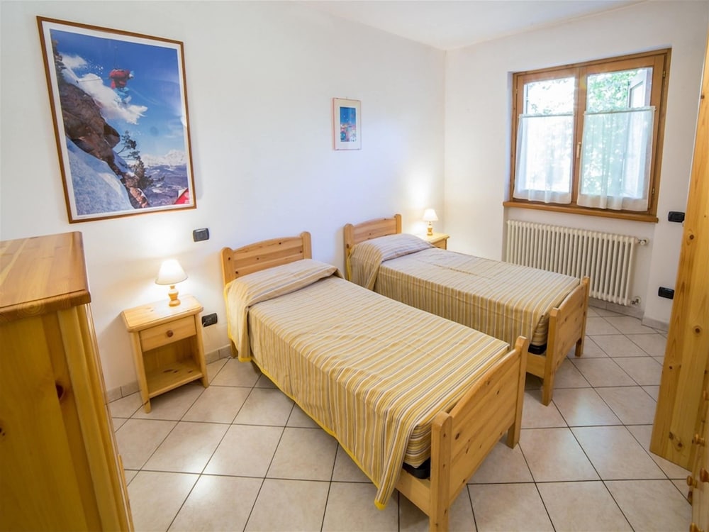 Chalet-village Situated in a Quiet Area view 4