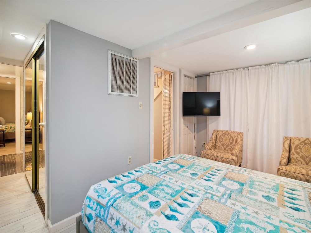 Seawall Hacienda view 2