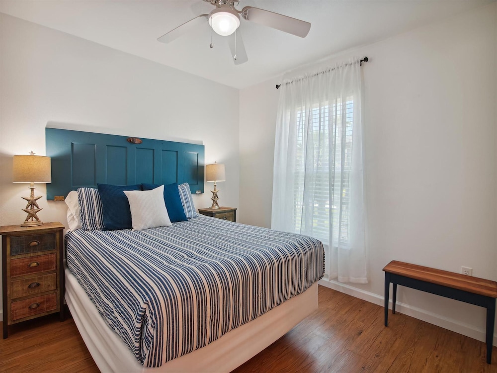 Amigo Bay view 5