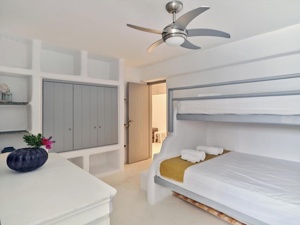 Apleton Villas Paros