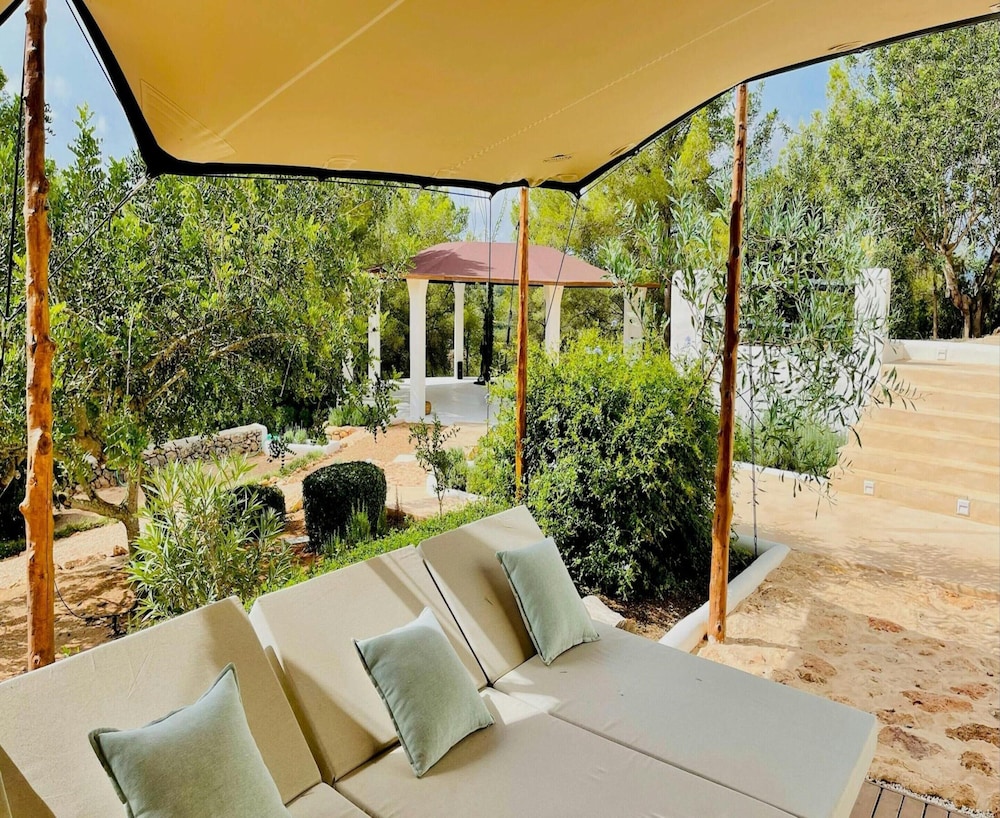 Holiday Home Near Scenic Farmland