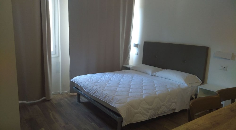 Photo 37