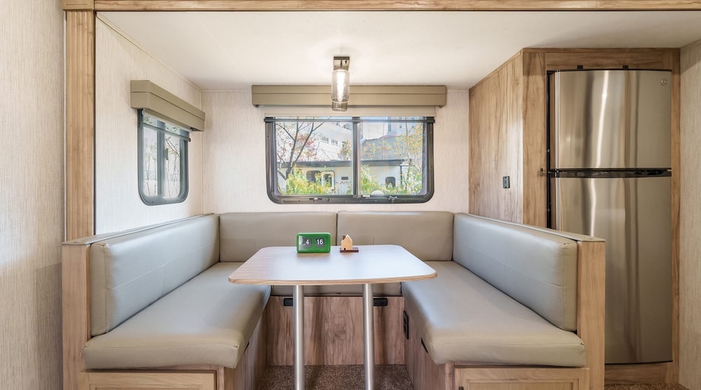 Sokcho Supuro Caravan