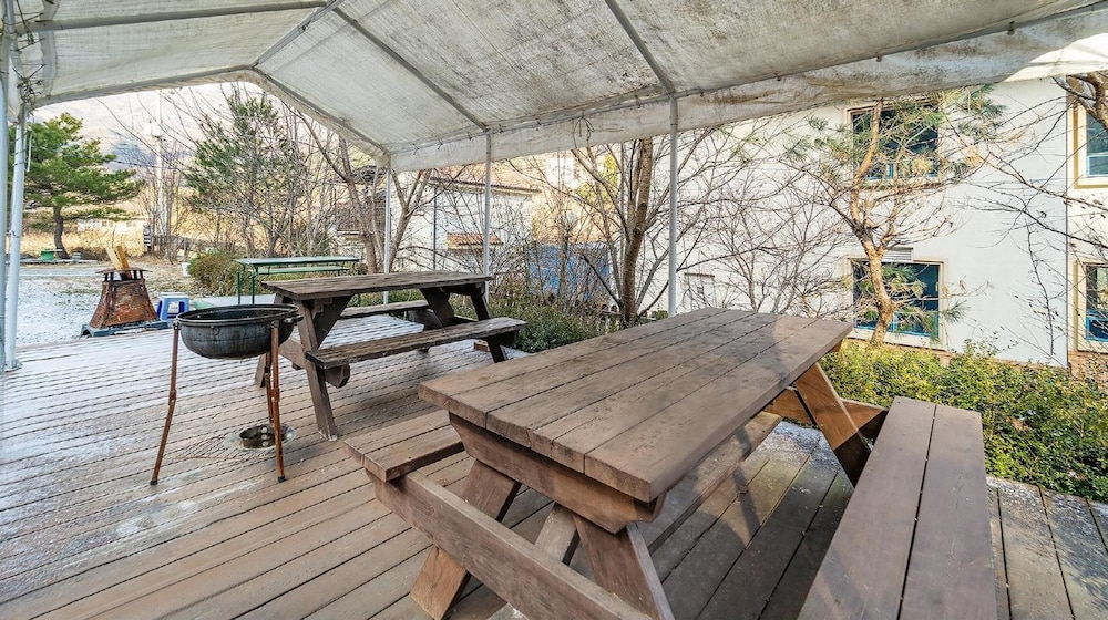Gapyeong Gartenheim pet Friendly Pension