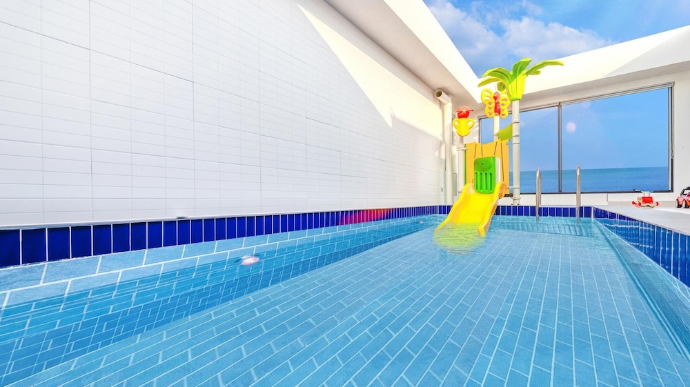 Goseong Belossi Ayajin Kids Poolvilla - Image 2