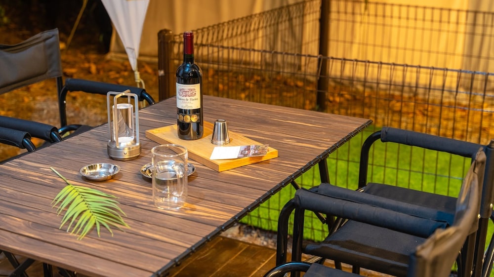 Gapeyong Fourseason Pet Glamping Caravan
