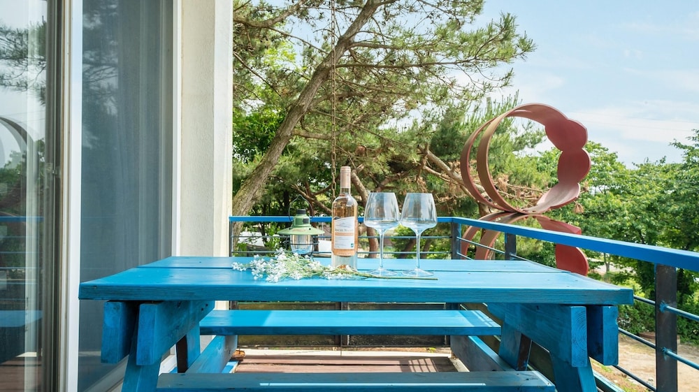 Ganghwado Happyvilly Pension